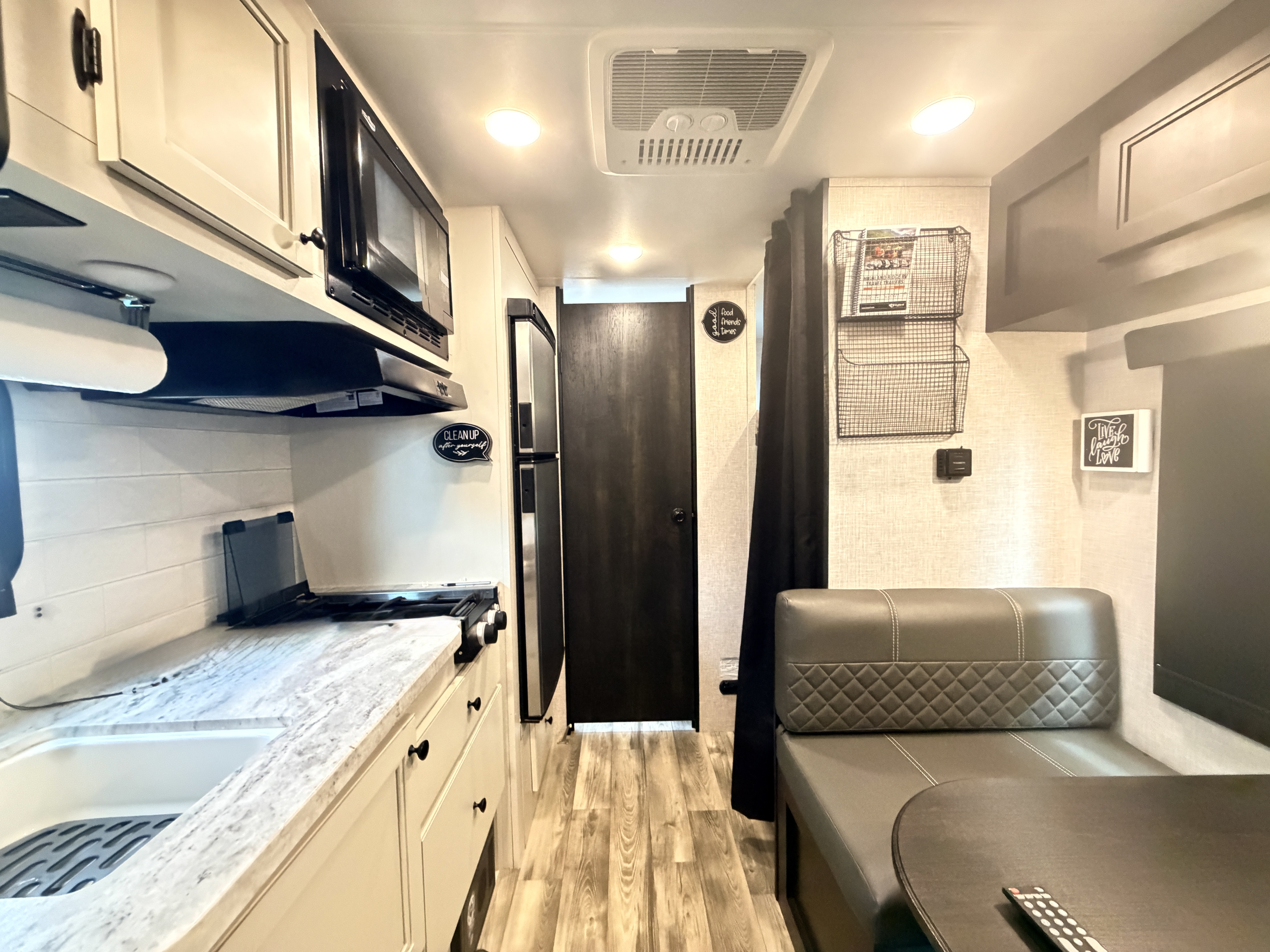 2023 HIGHLAND RIDGE AIR RANGE LITE 17BH - Image 8
