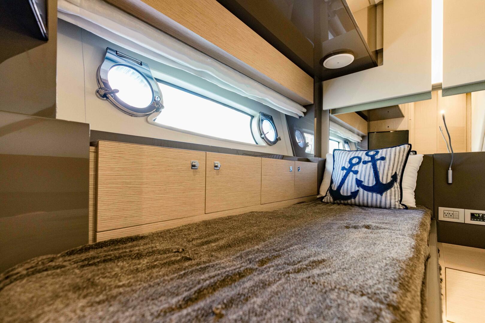 2017 Ferretti Yachts 750 - Image 101