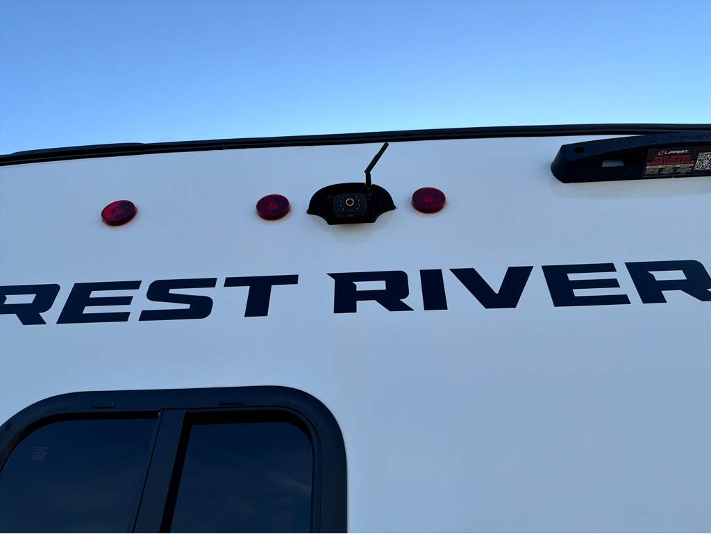 2026 FOREST RIVER PUMA 2580RBSS - Image 11