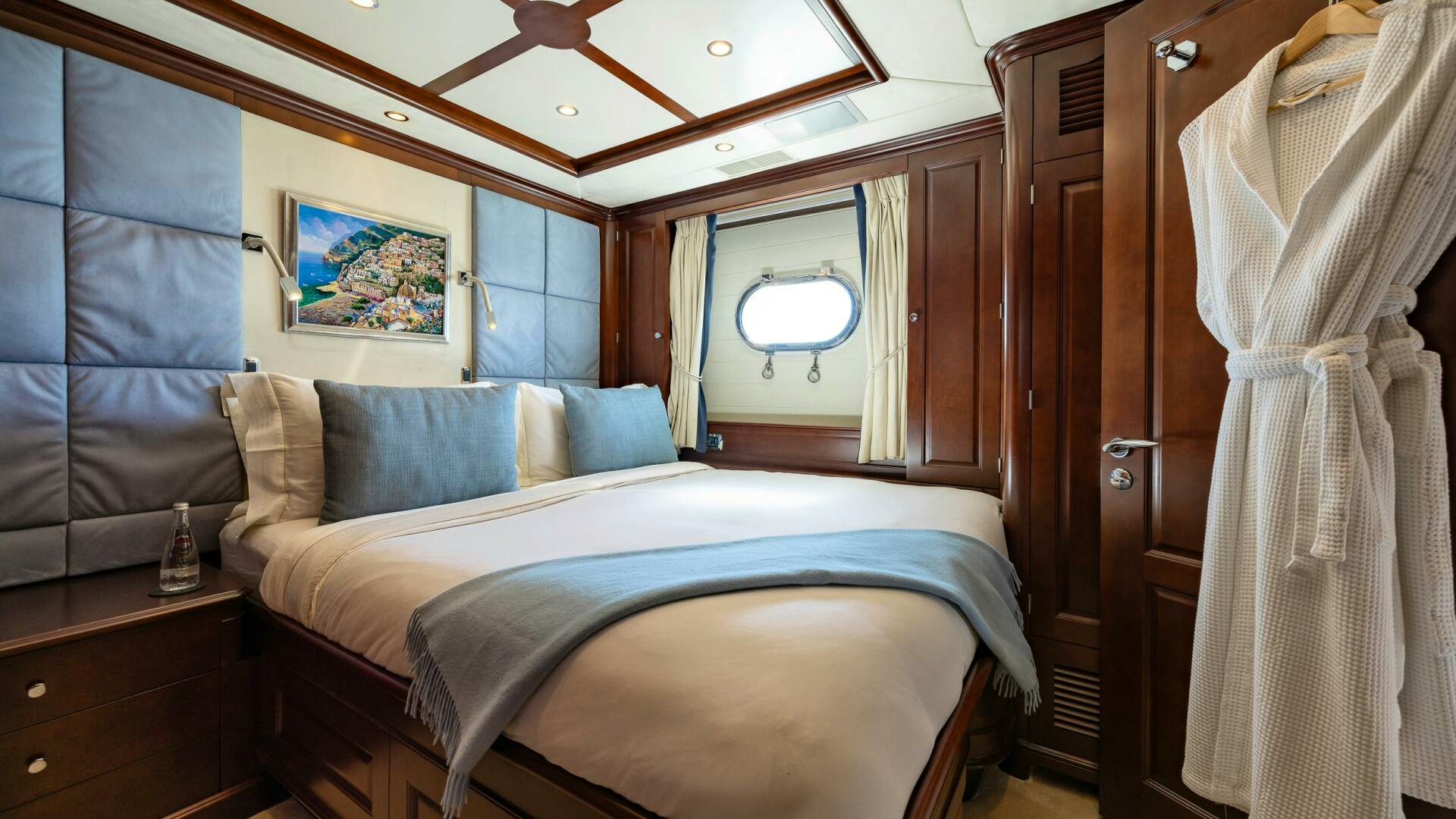 2009 Benetti Benetti Classic 120 - Image 56