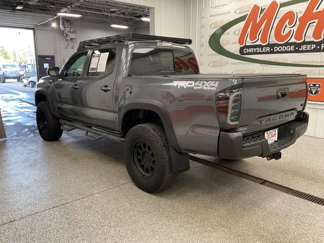 2022 Toyota Tacoma TRD Off-Road Crew Cab 4WD V6 - Image 8