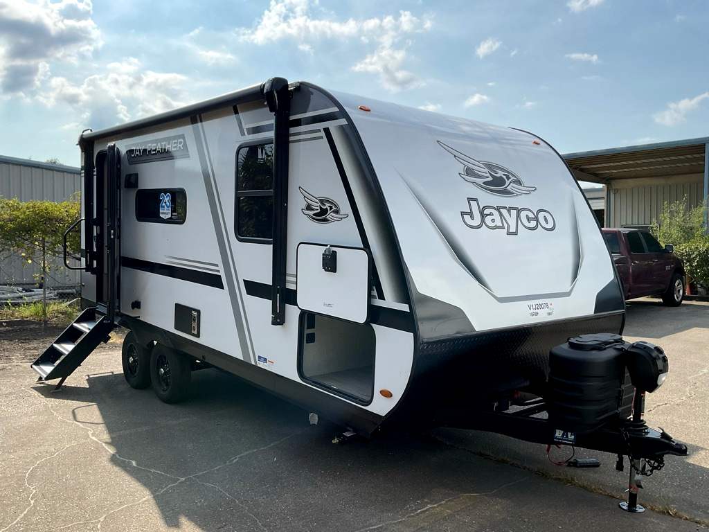 2027 JAYCO Jay Feather 18RBF - Image 1