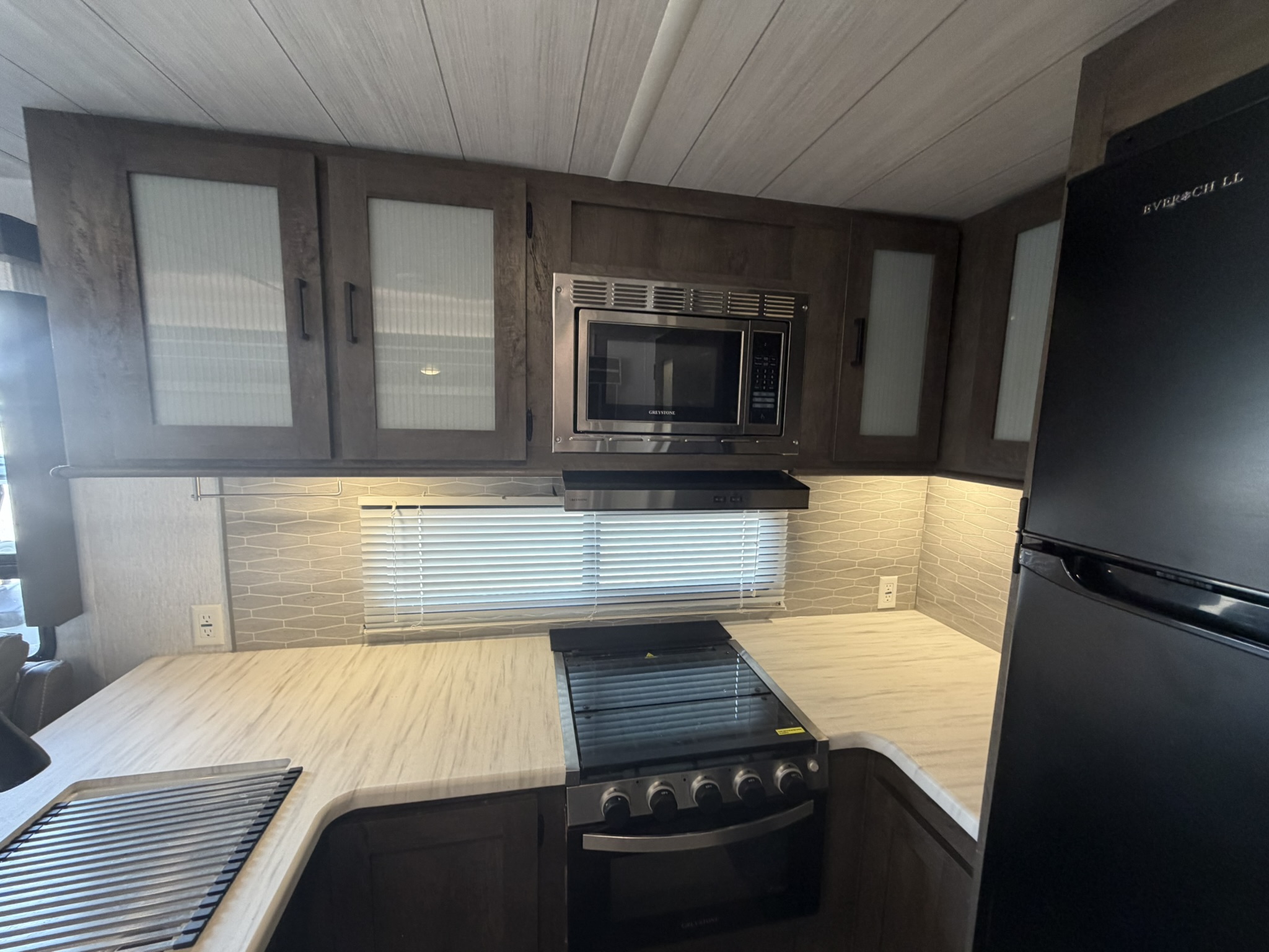 2022 FOREST RIVER SALEM 27RK - Image 18