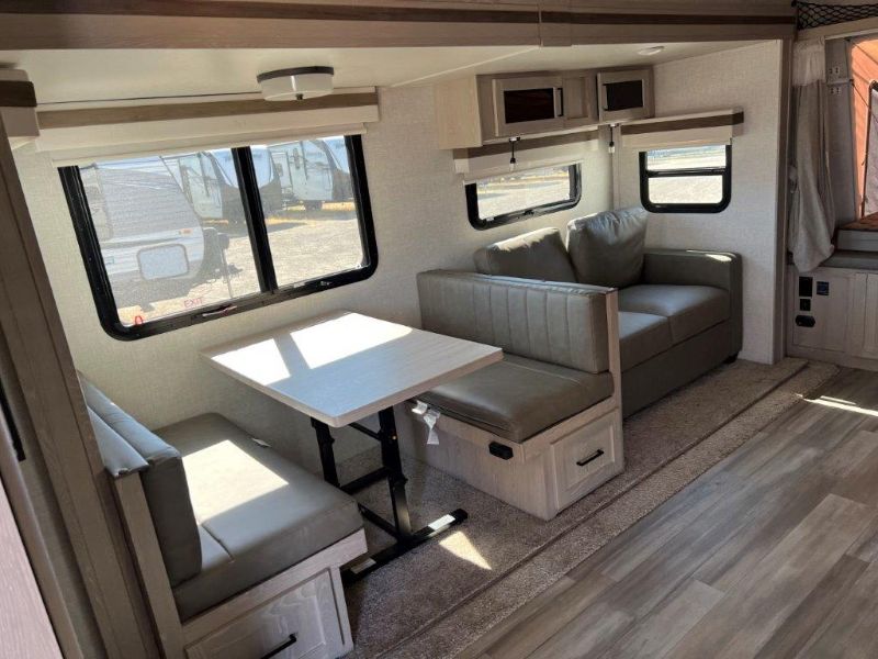 2022 Forest River Rockwood Roo 235S - Image 5
