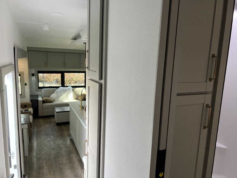 2026 Brinkley RV Model Z 3600 - Image 27