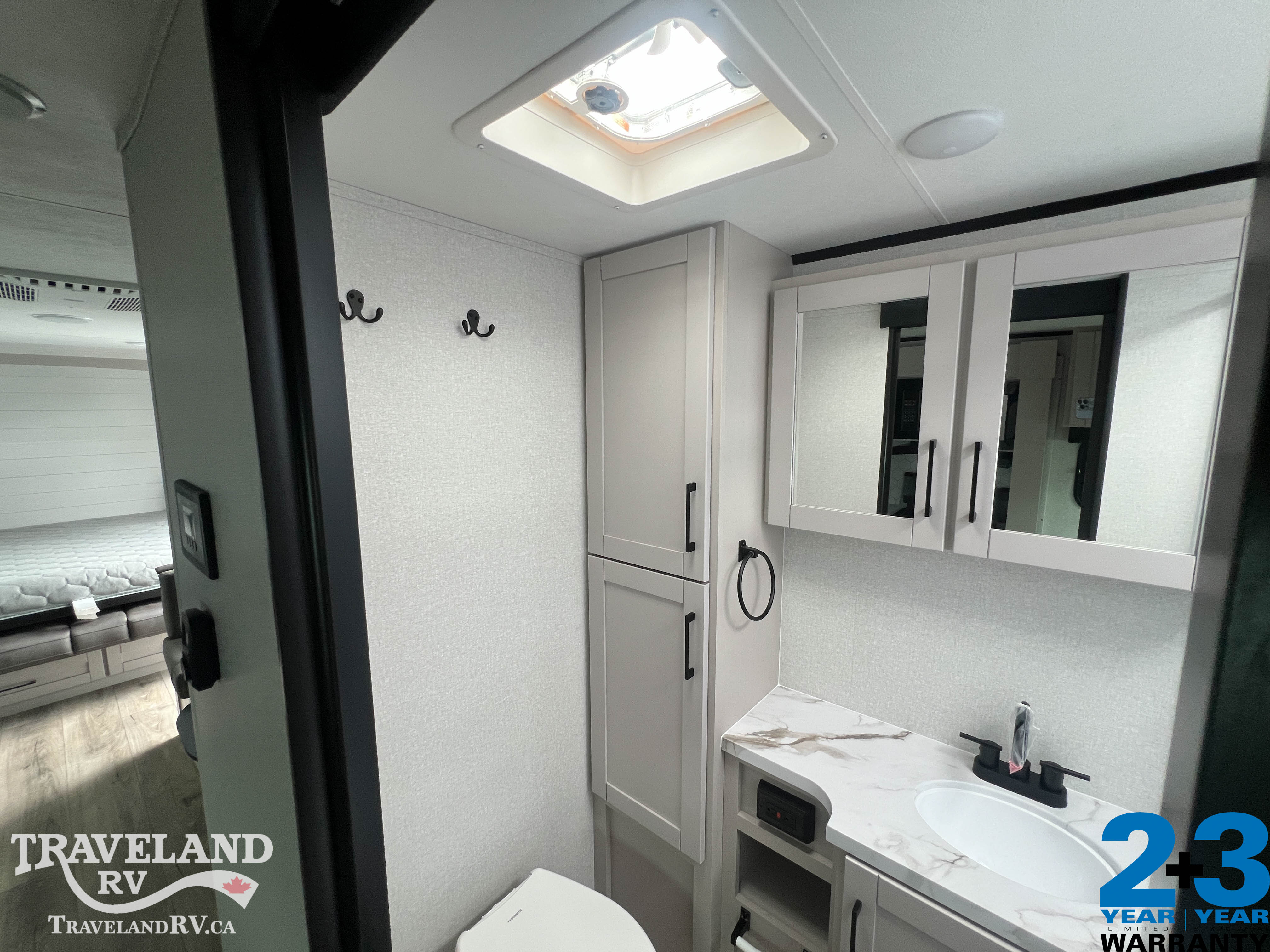2026 Jayco Jay Feather 21MML - Image 28