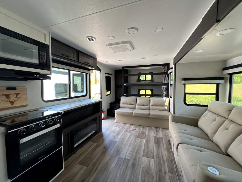 2026 VENTURE RV SPORTTREK 271VBH - Image 5