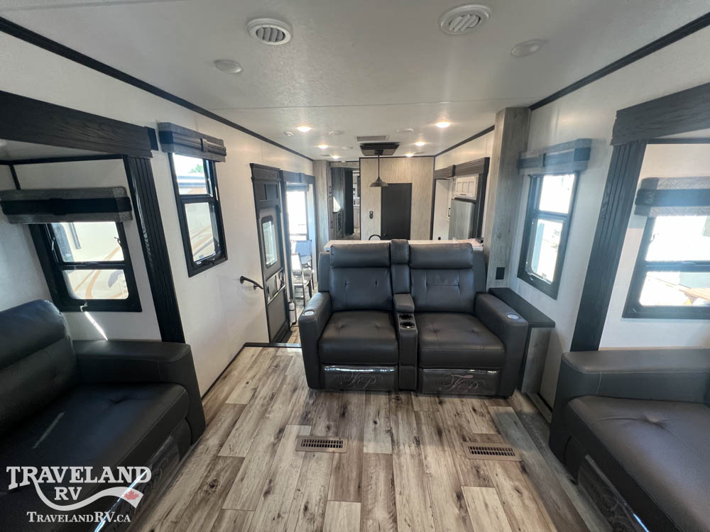 2023 KZ RV Durango Gold G386FLF - Image 18