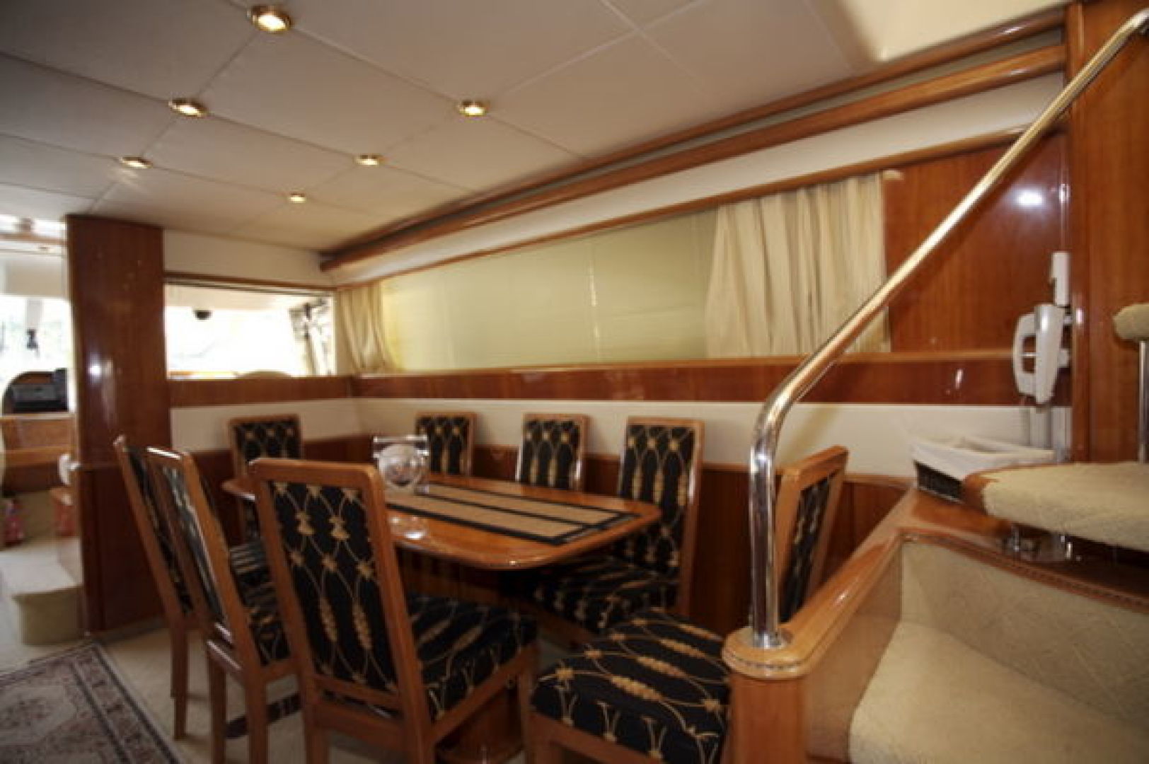 1999 Viking Sport Cruiser - Image 4