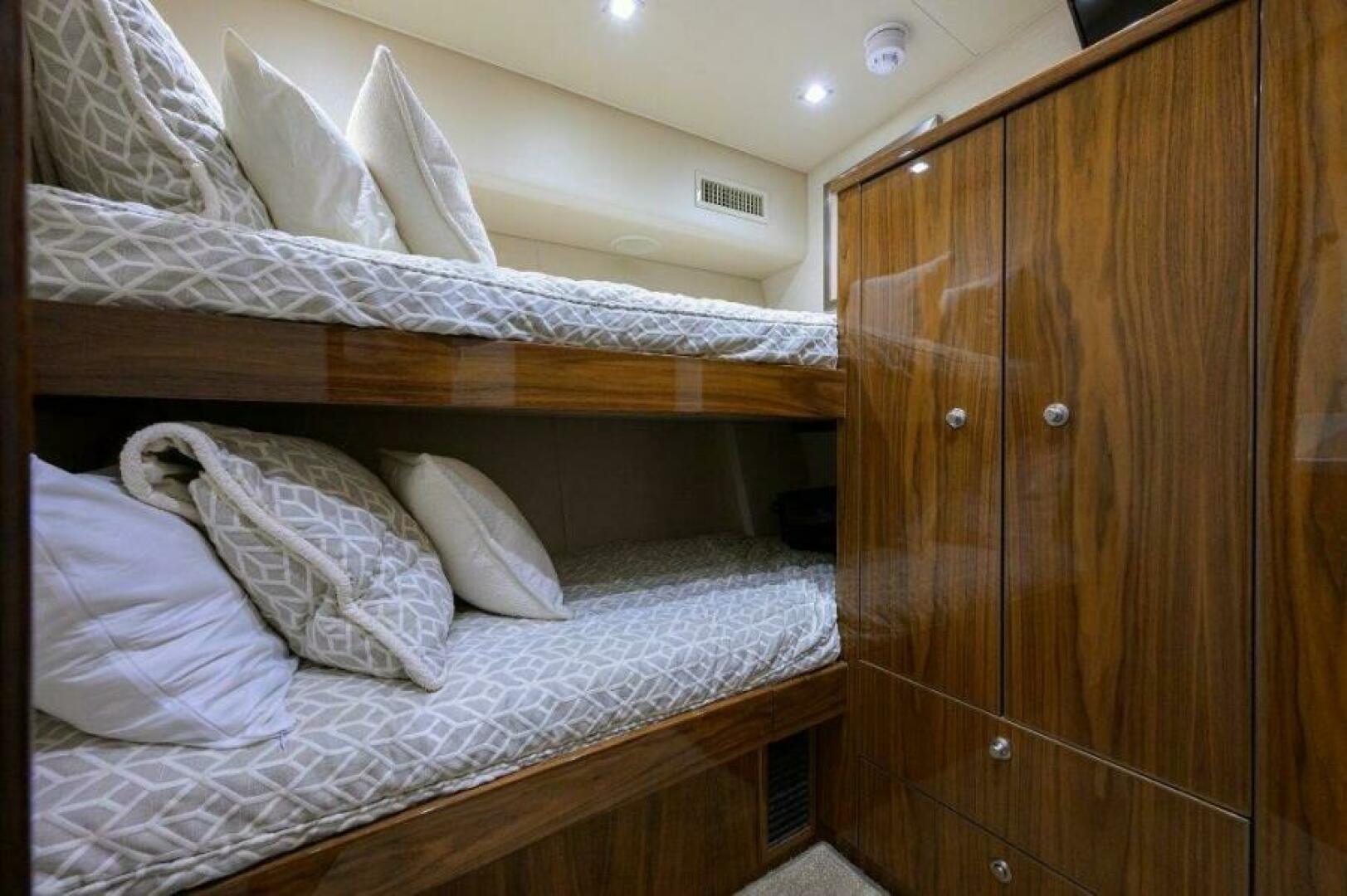 2020 VIKING VIKING 61 Convertible Base - Image 85