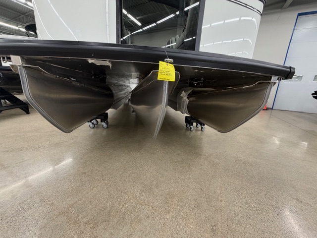 2026 HARRIS SUNLINER 230 SLE - Image 6
