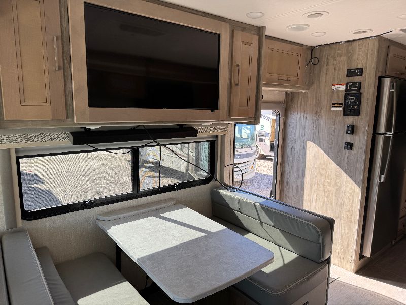 2021 Coachmen Sportscoach SRS 339DS - Image 6