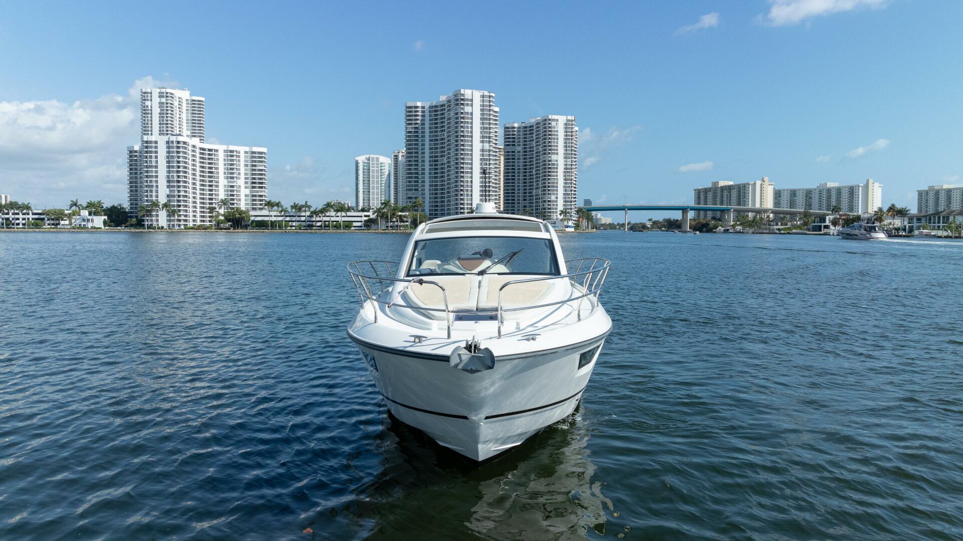 2017 Beneteau Gran Turismo 40 - Image 2