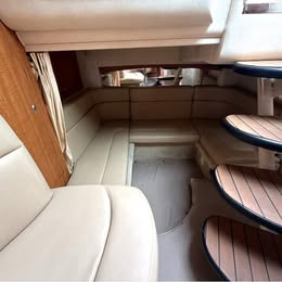 2006 Sea Ray 320 Sundancer - Image 44