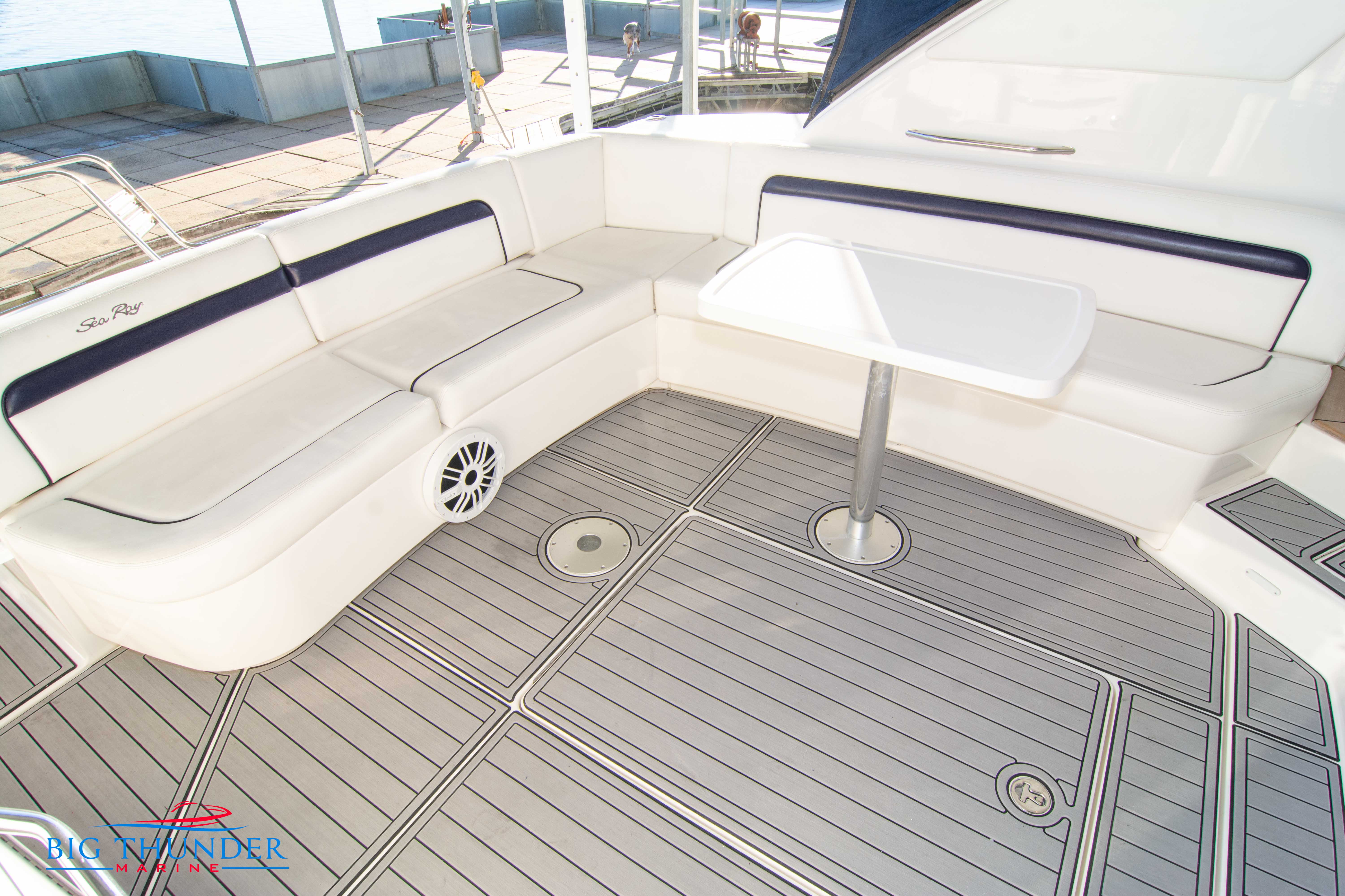 2010 Sea Ray Sundancer 540 - Image 12