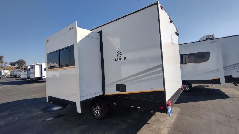 2026 Ember RV E-Series 18FBE - Image 2