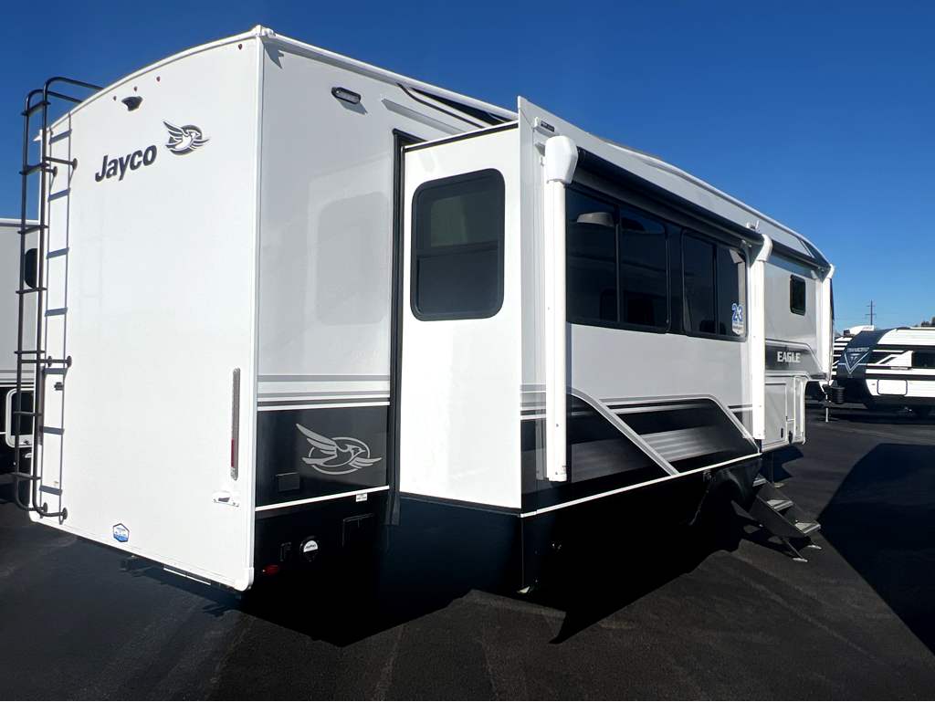 2026 JAYCO EAGLE 335LSTS - Image 4