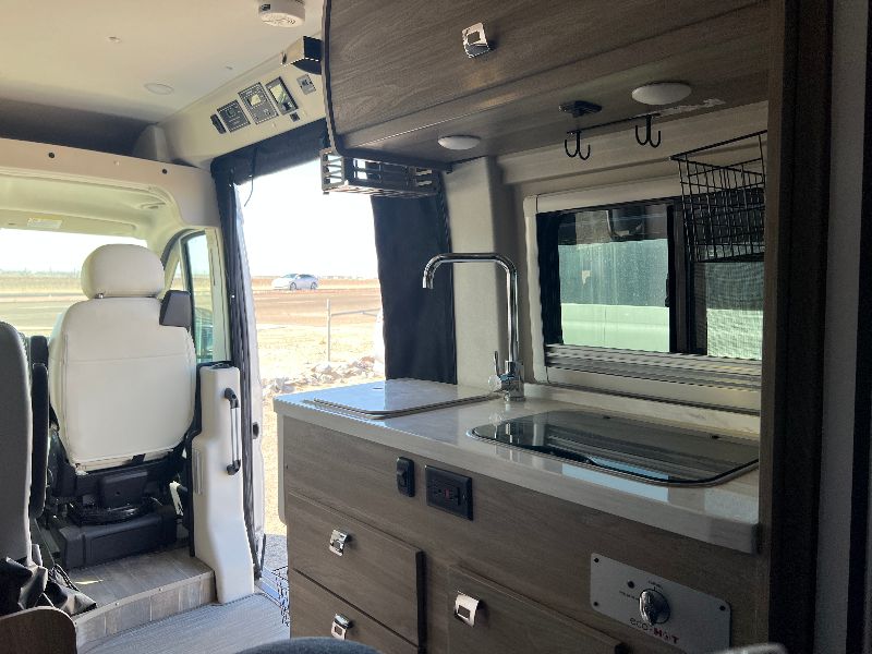 2022 Winnebago Travato 59GL - Image 13