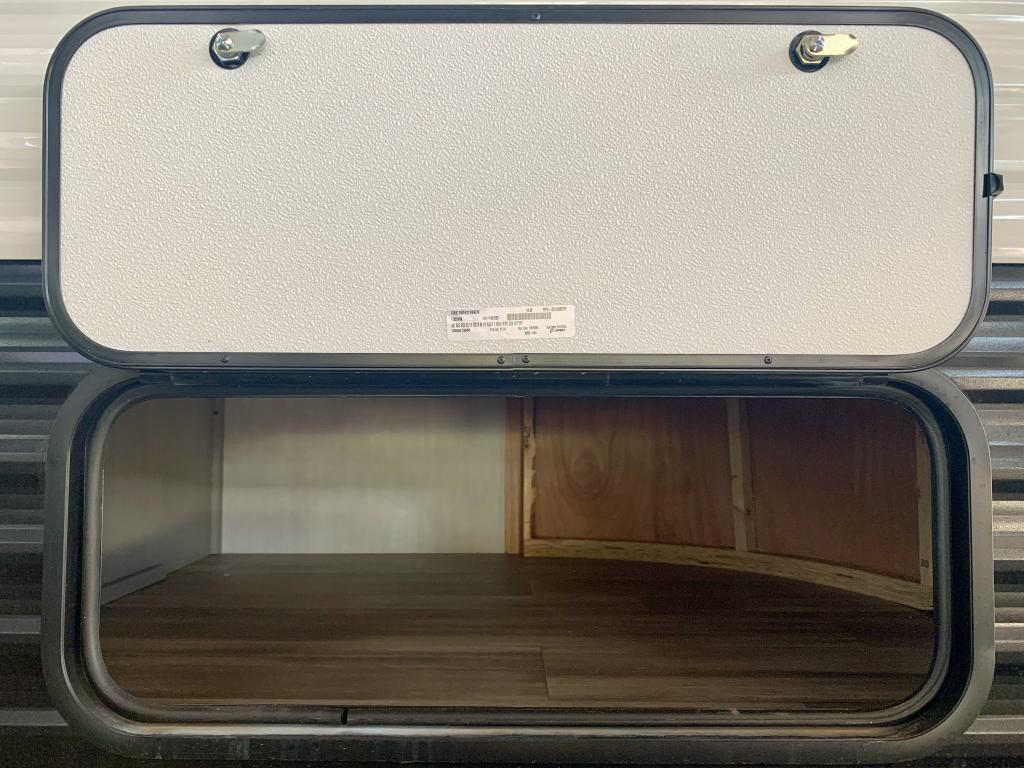 2025 COACHMEN 26BH - Image 27