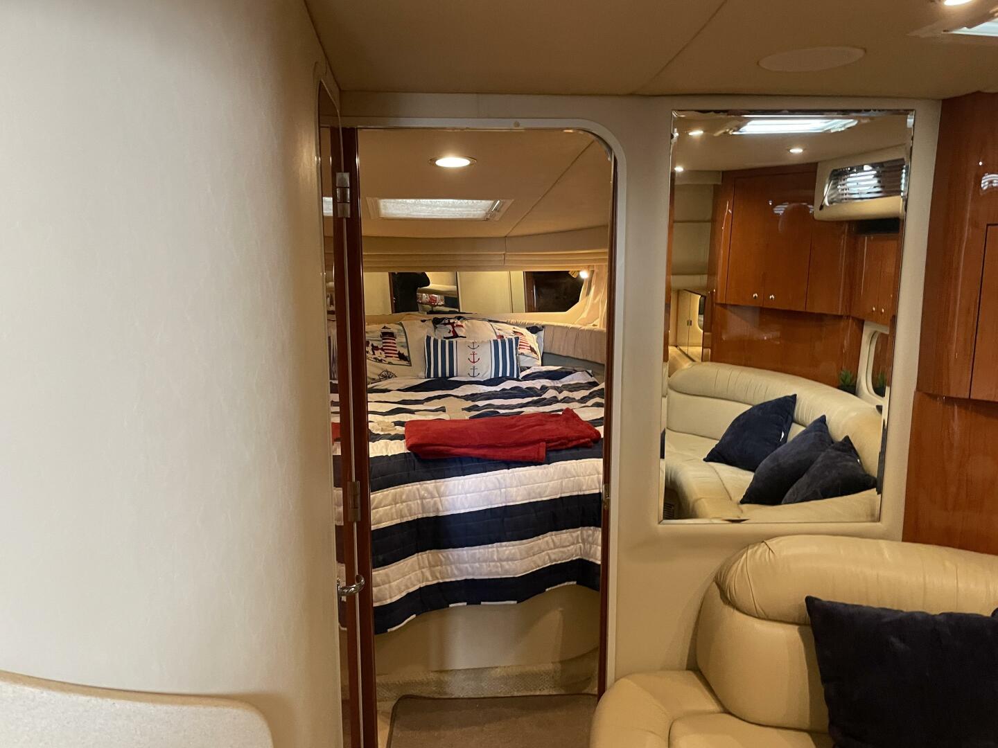2001 Sea Ray 380 Sundancer - Image 26
