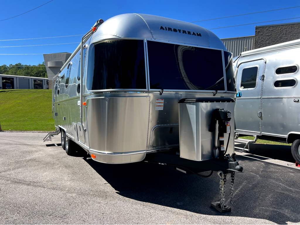 2027 AIRSTREAM FLYING CLOUD 25FBT - Image 1