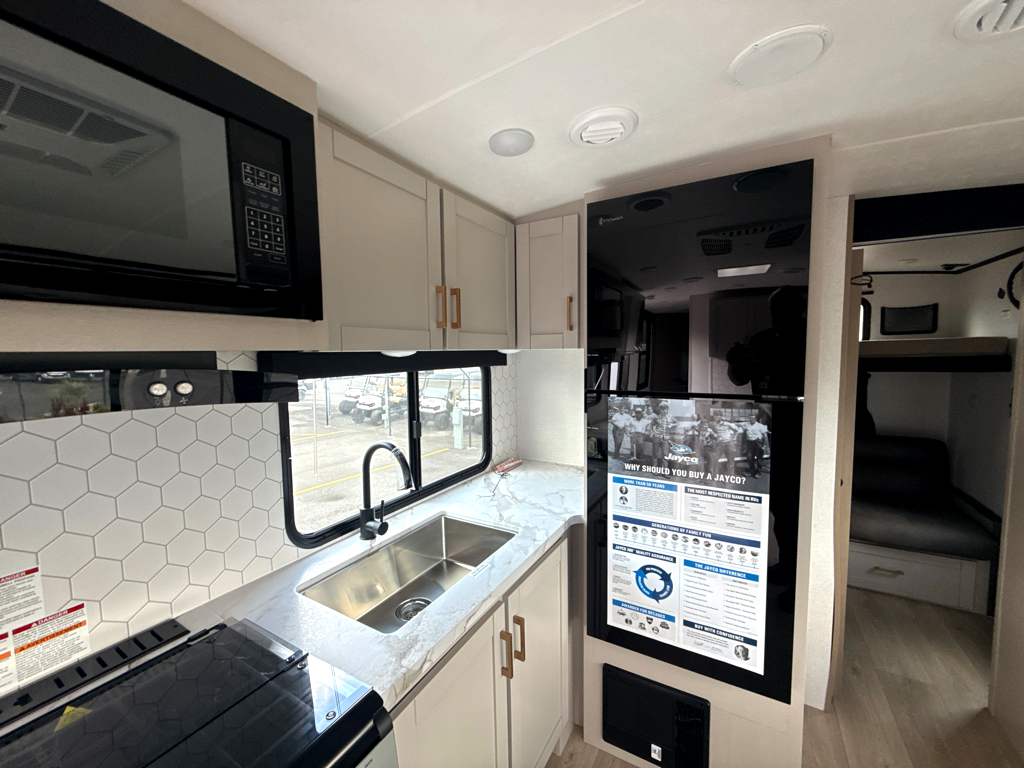 2027 JAYCO JAY FEATHER 29QBH - Image 15