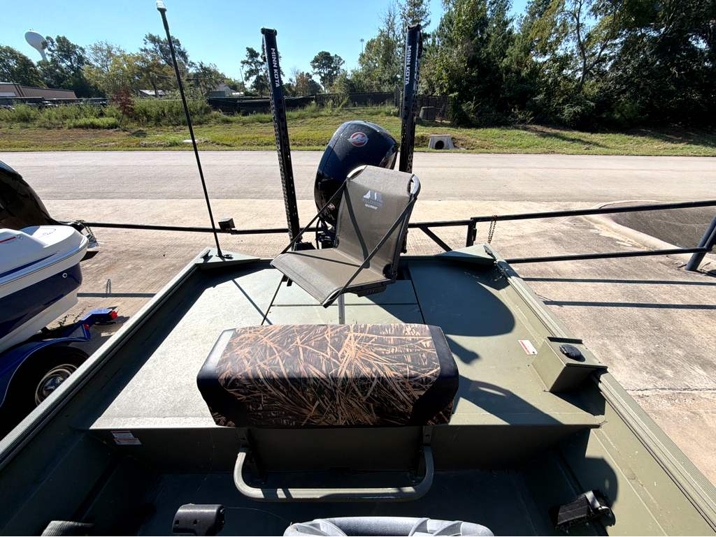 2021 LOWE ROUGHNECK 2070CC - Image 11