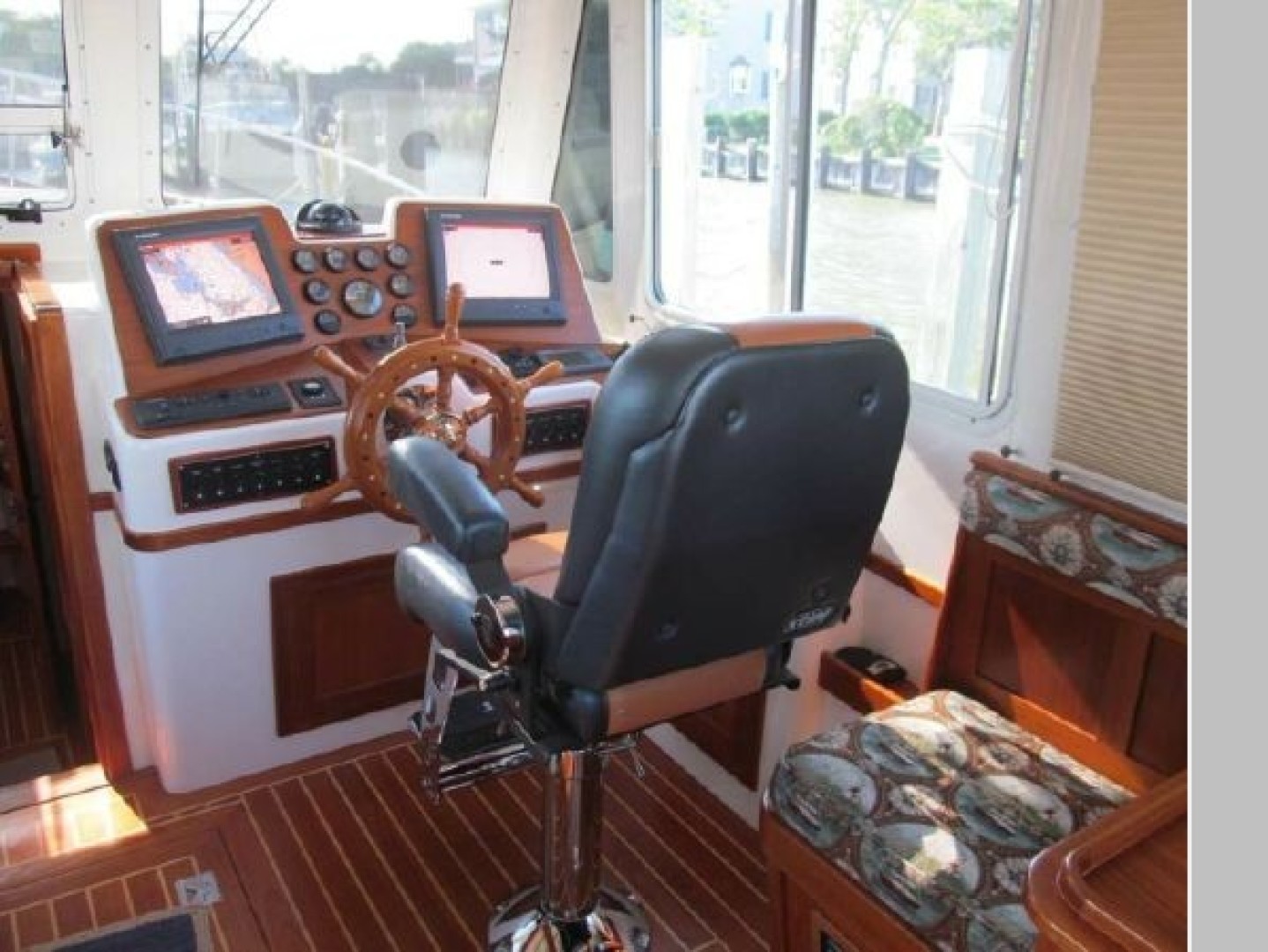 2007 Northern Bay 38 - Image 22