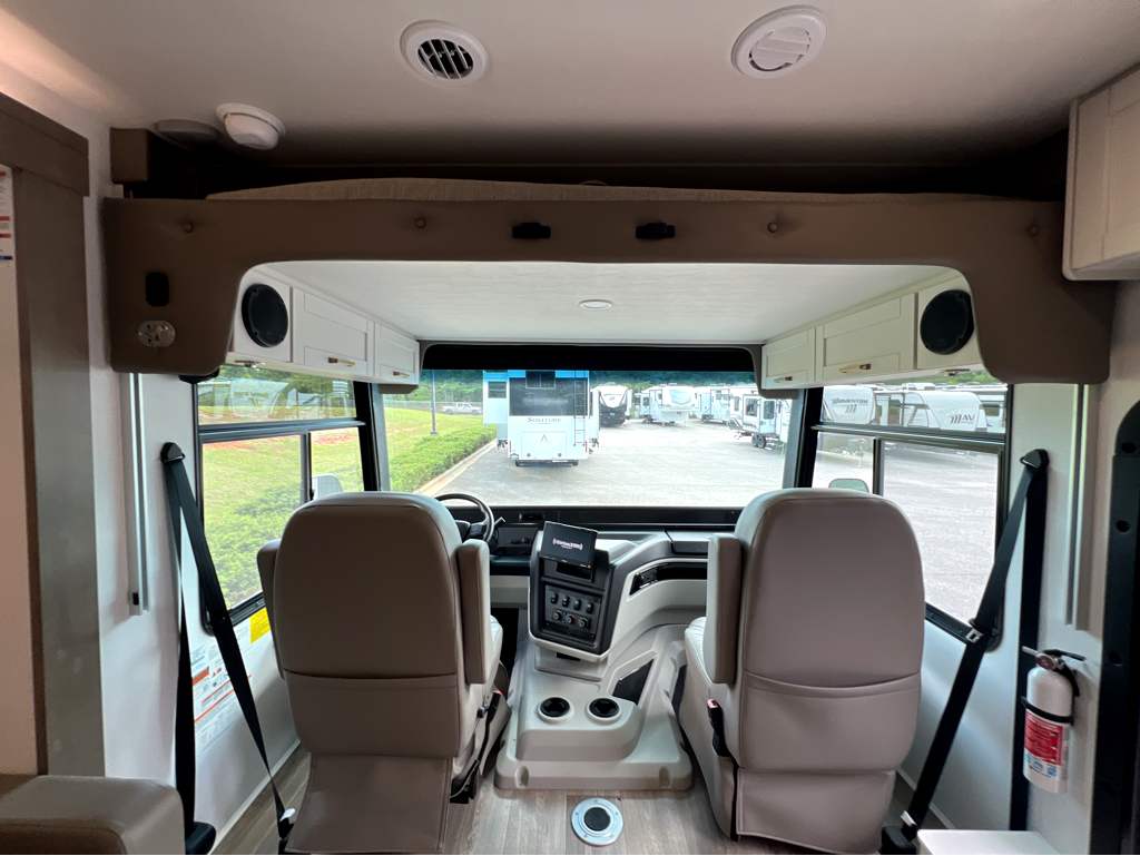 2027 JAYCO PRECEPT 36C - Image 34