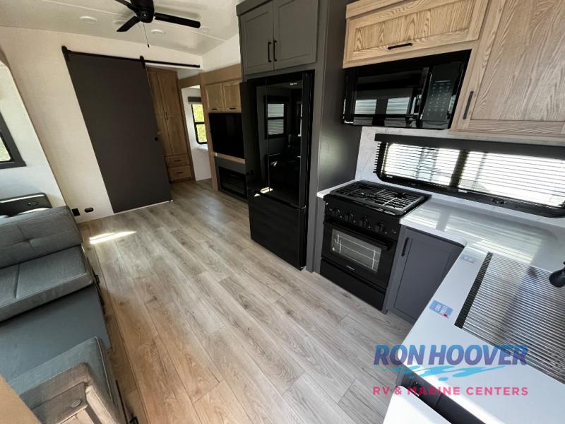 2026 FOREST RIVER 405SBH - Image 6