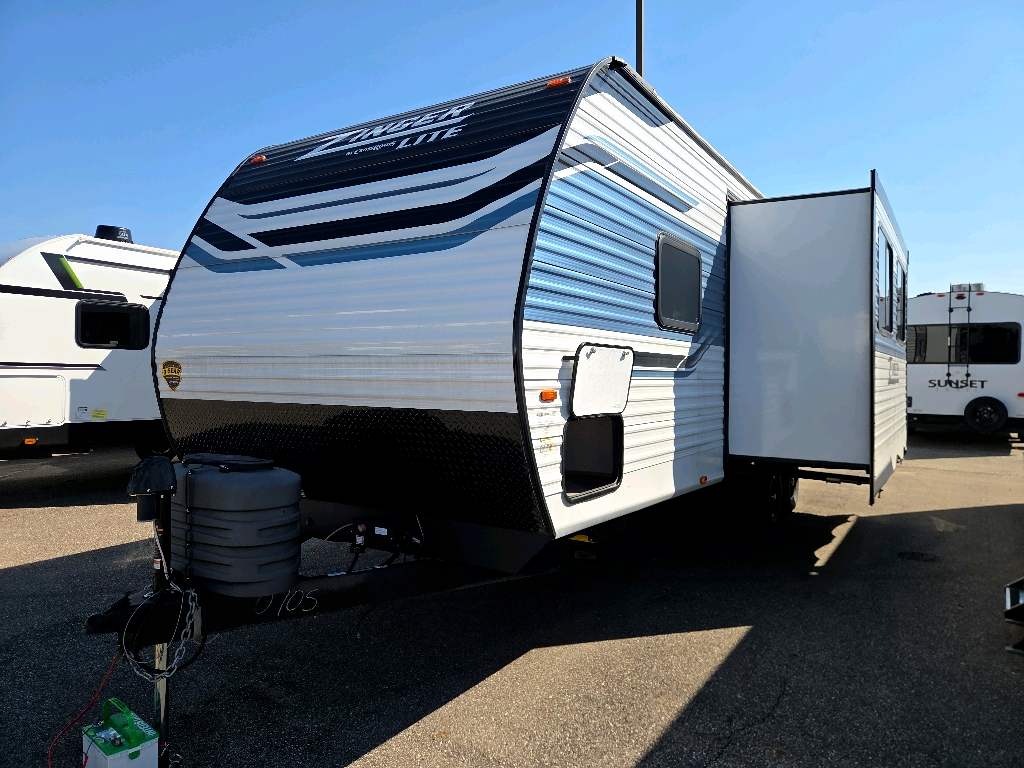 2024 CrossRoads Zinger Lite 260BH - Image 4