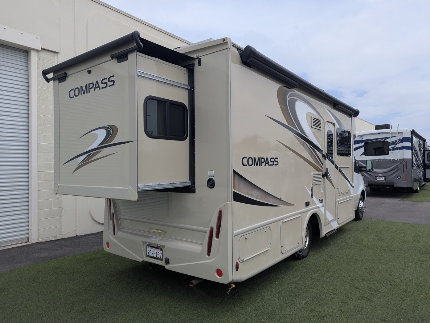 2020 Thor Motor Coach Compass RUV 24SX - Image 5