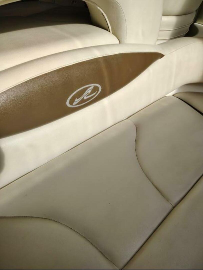 2001 Sea Ray Sun-Dancer - Image 25