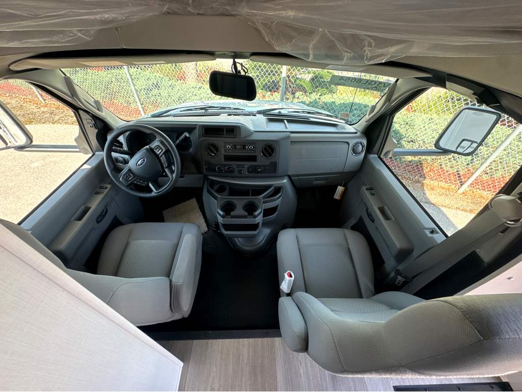 2027 ENTEGRA COACH ODYSSEY 20LF - Image 12