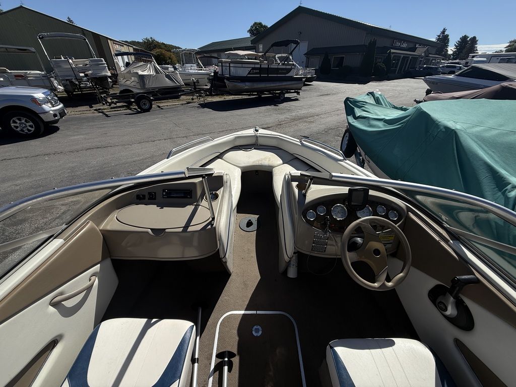 2005 Bayliner 195 - Image 7