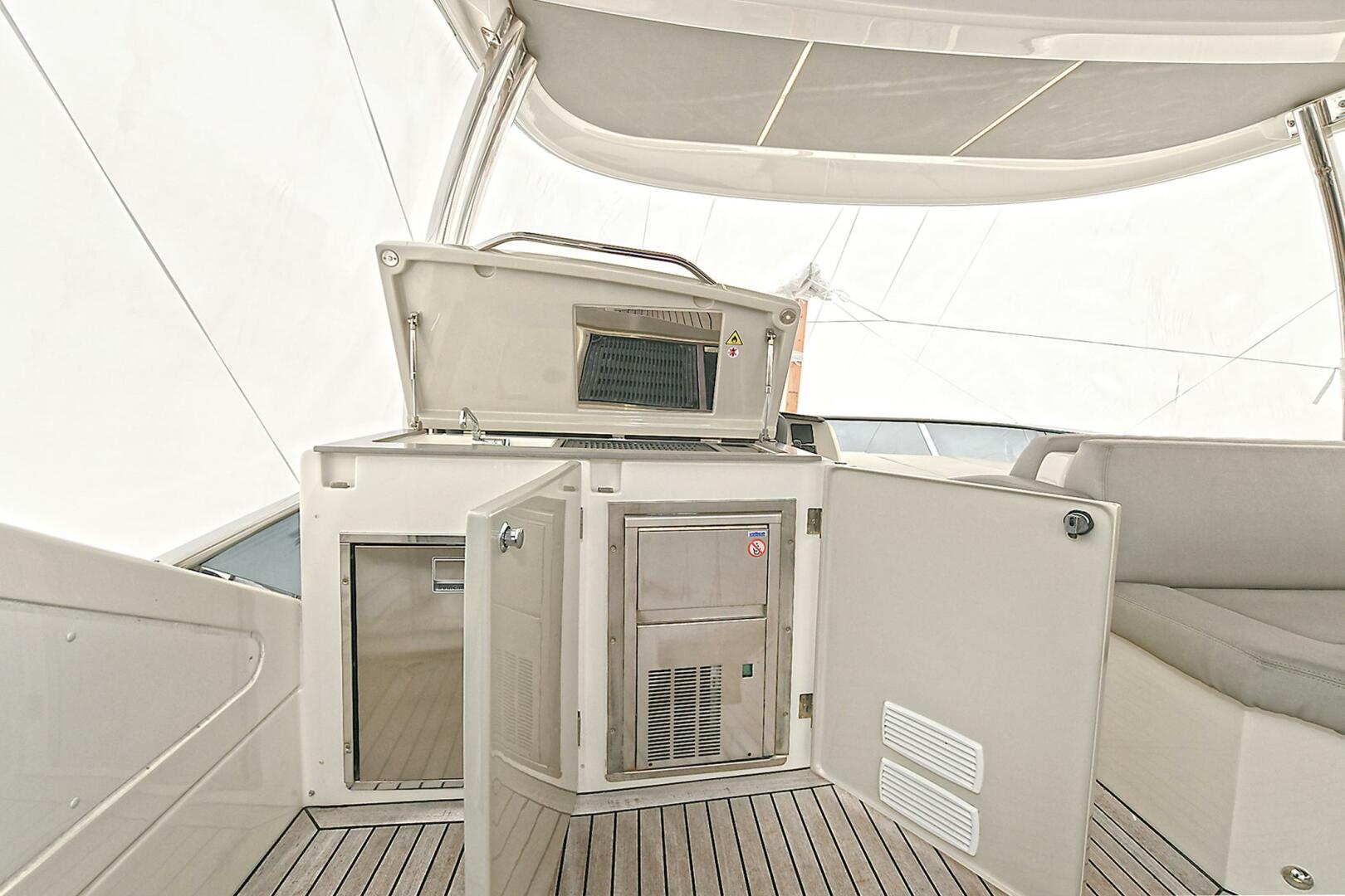 2022 Absolute 62 Fly - Image 20