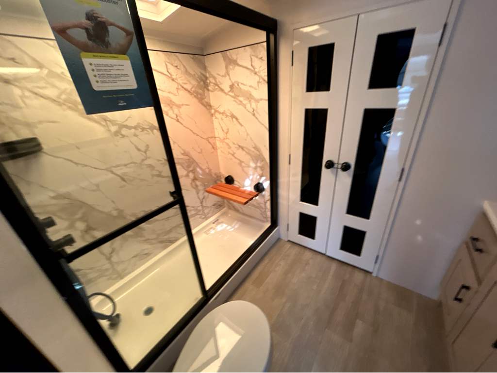 2026 JAYCO PINNACLE 36FBTS - Image 20