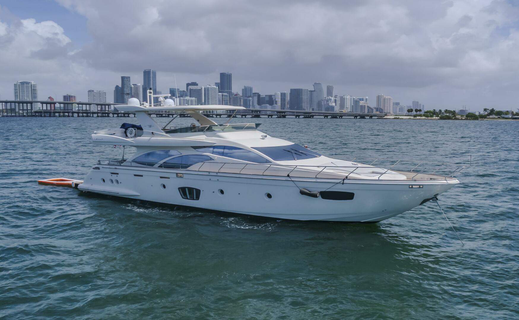 2008 Azimut 75 - Image 3