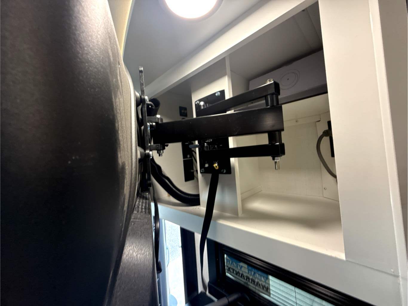 2027 JAYCO MELBOURNE PRESTIGE 25LP - Image 23