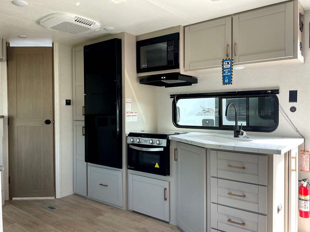 2027 JAYCO Jay Flight 262RLS - Image 9