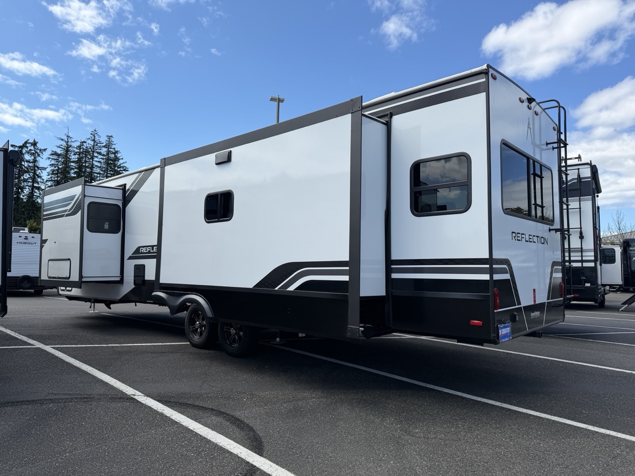 2026 Grand Design Reflection Travel Trailer 345RLTS - Image 2