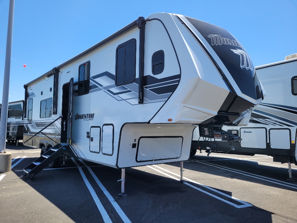 2026 Grand Design Momentum G-Class 325G - Image 1