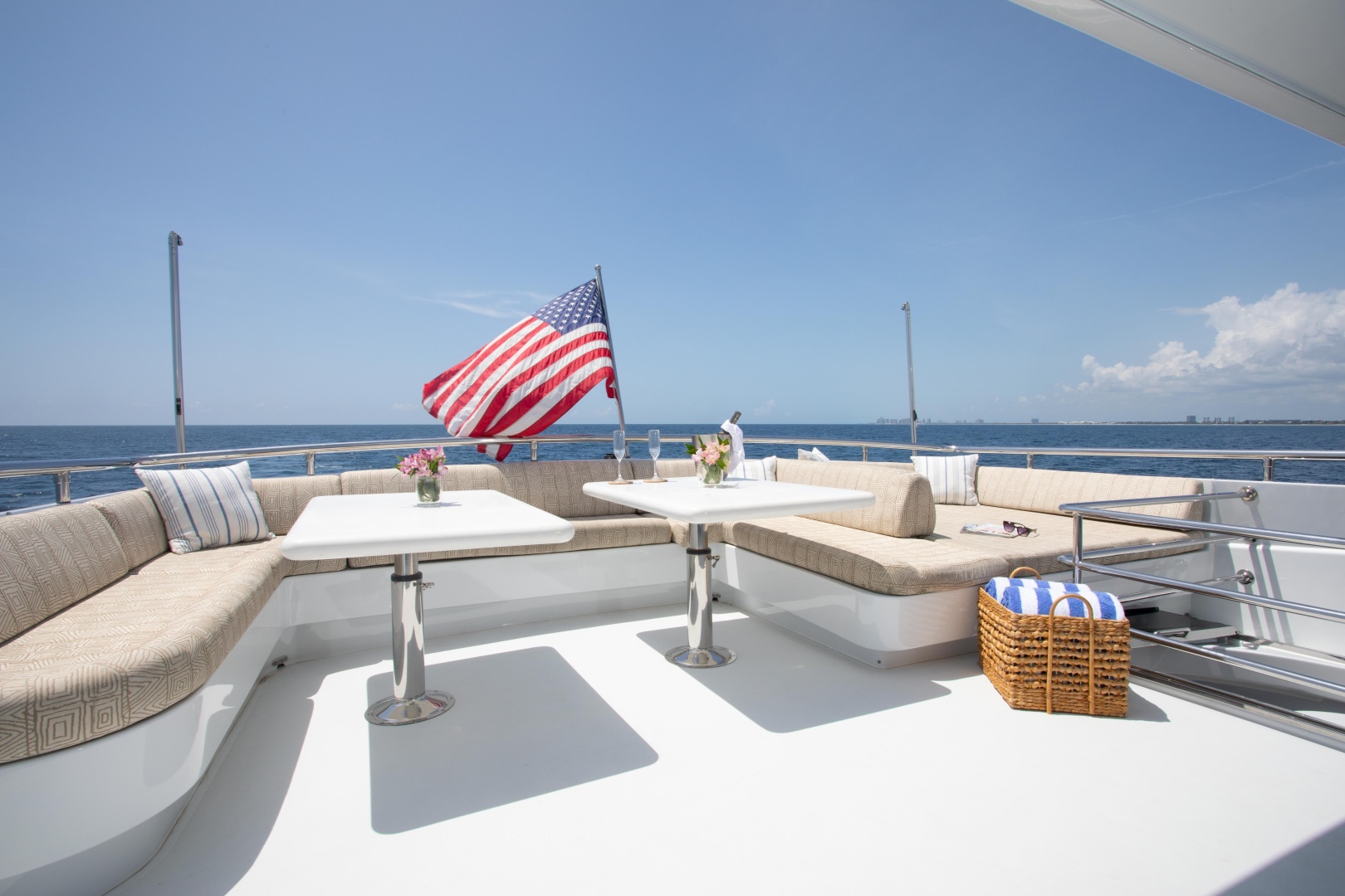 2007 Horizon Elegance 82 - Image 32