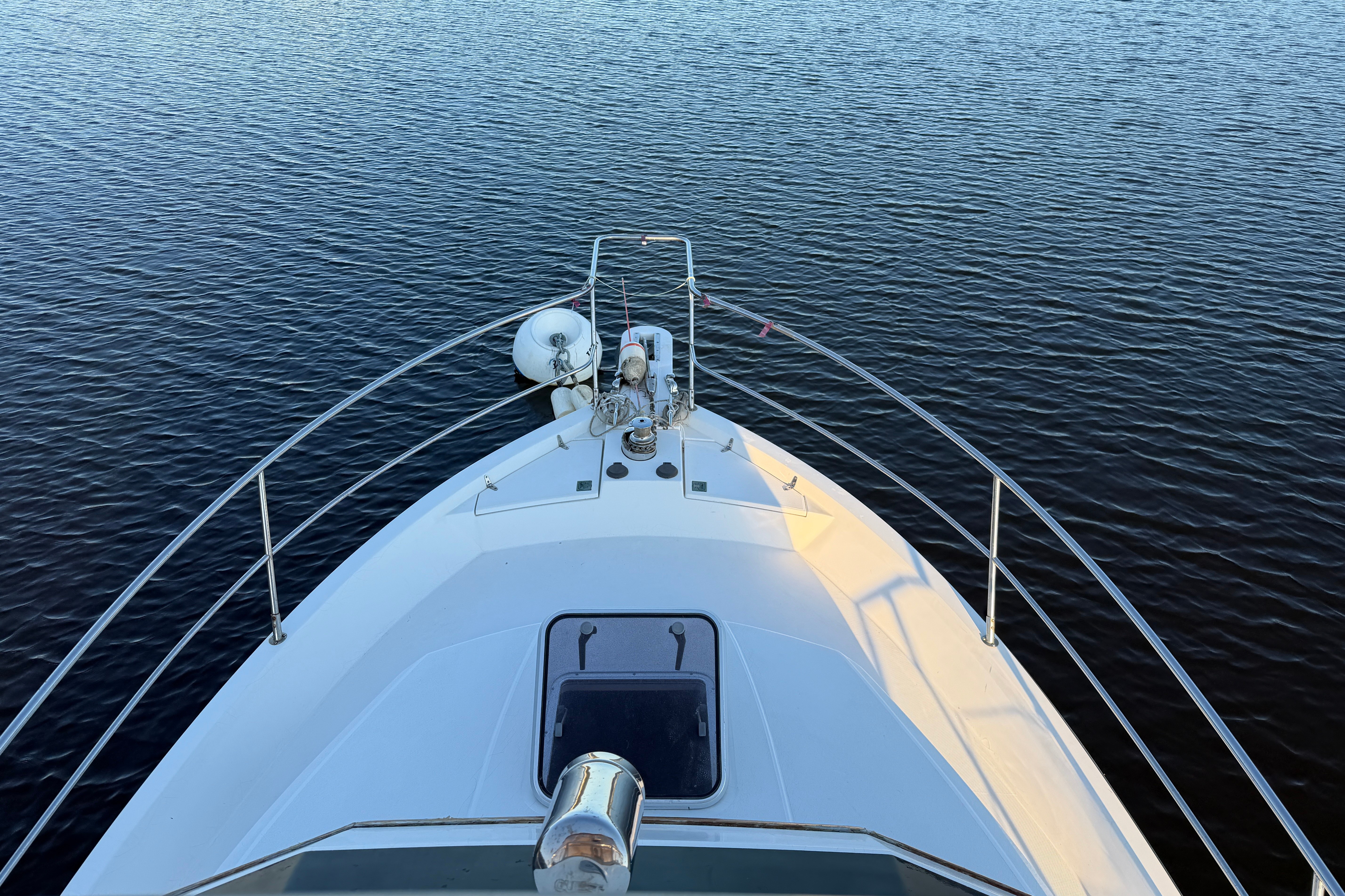 1998 Sabreline 36 AFT CABIN - Image 18