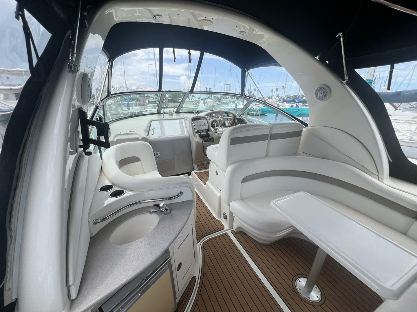 2003 Sea Ray 320 Sundancer - Image 23