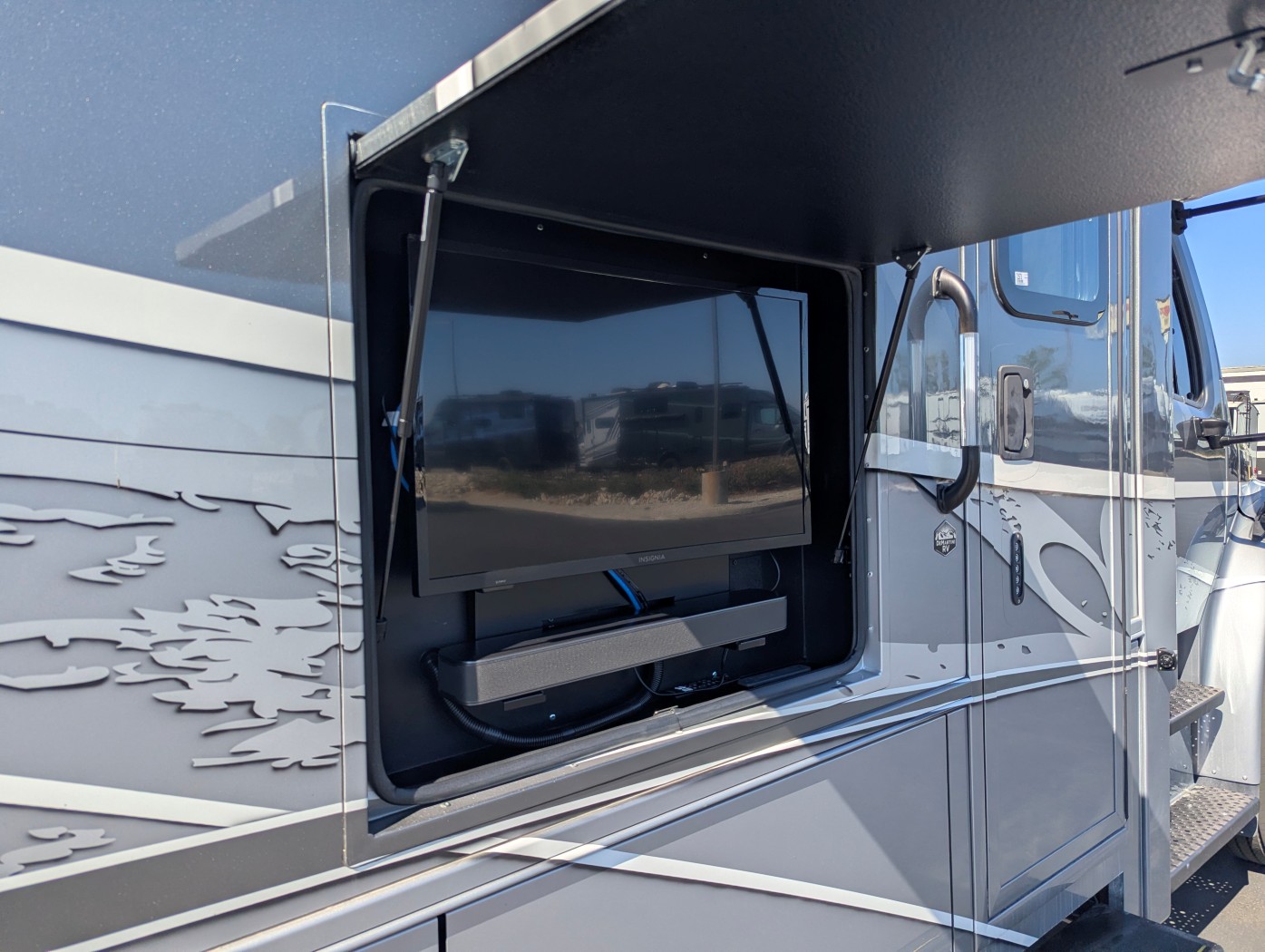 2022 Dynamax Corp DX3 34KD - Image 17