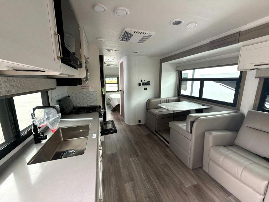 2027 ENTEGRA COACH ODYSSEY 29V - Image 28