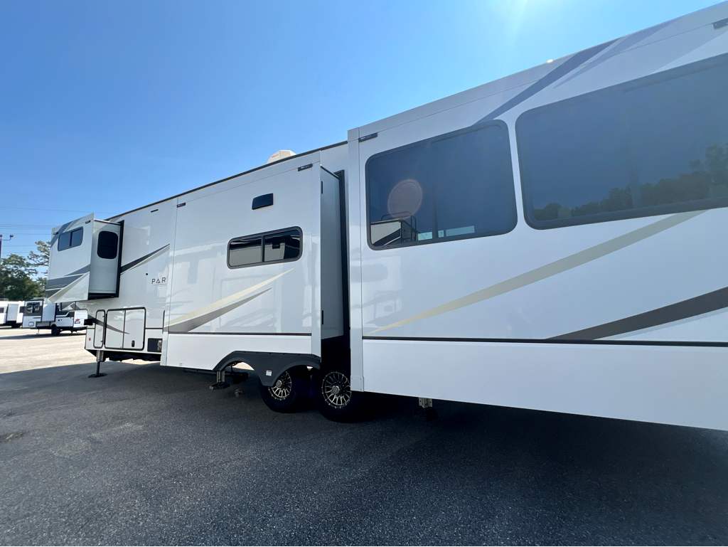 2024 Alliance RV PARADIGM 375RD - Image 3