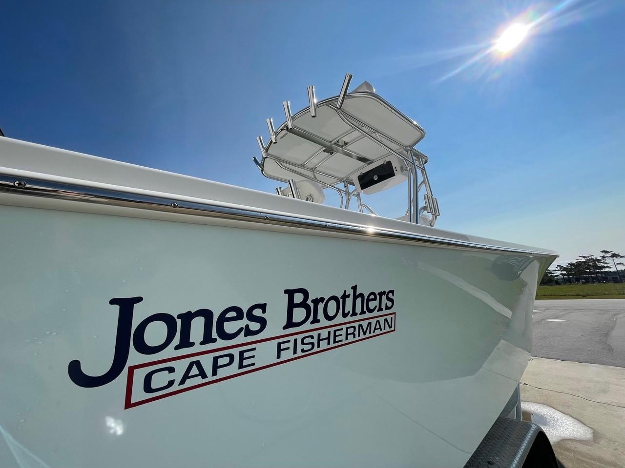2026 Jones Brothers Cape Fisherman 26 Standard - Image 11