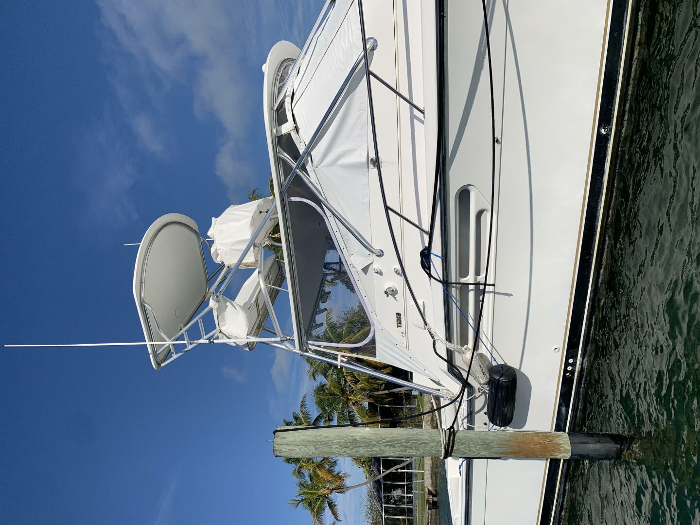 1999 Tiara Yachts 43 Open - Image 21